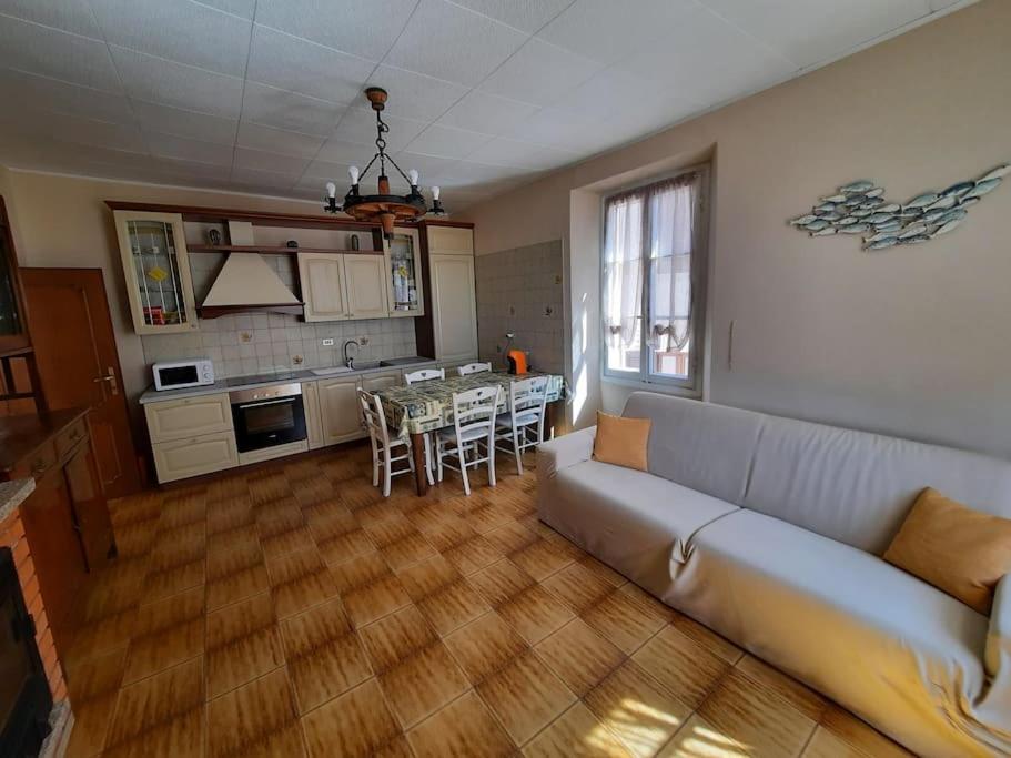 Ferienwohnung Casa Nonna Antonietta Perledo Exterior foto